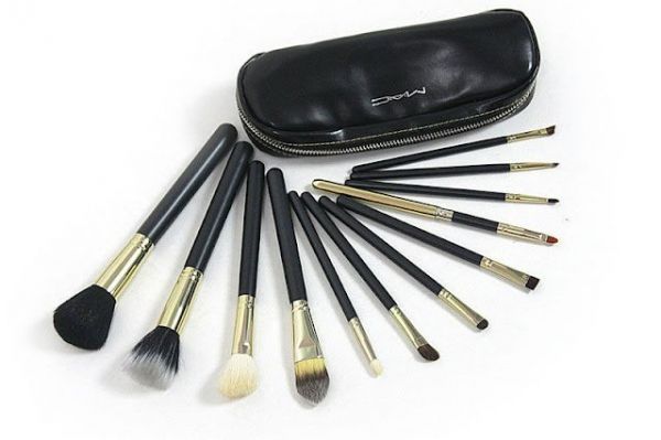 Kit 12 pincéis MAC